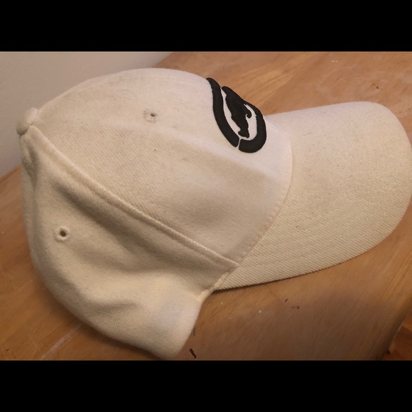 Ecko Unlimited Hat - Picture 2 of 3